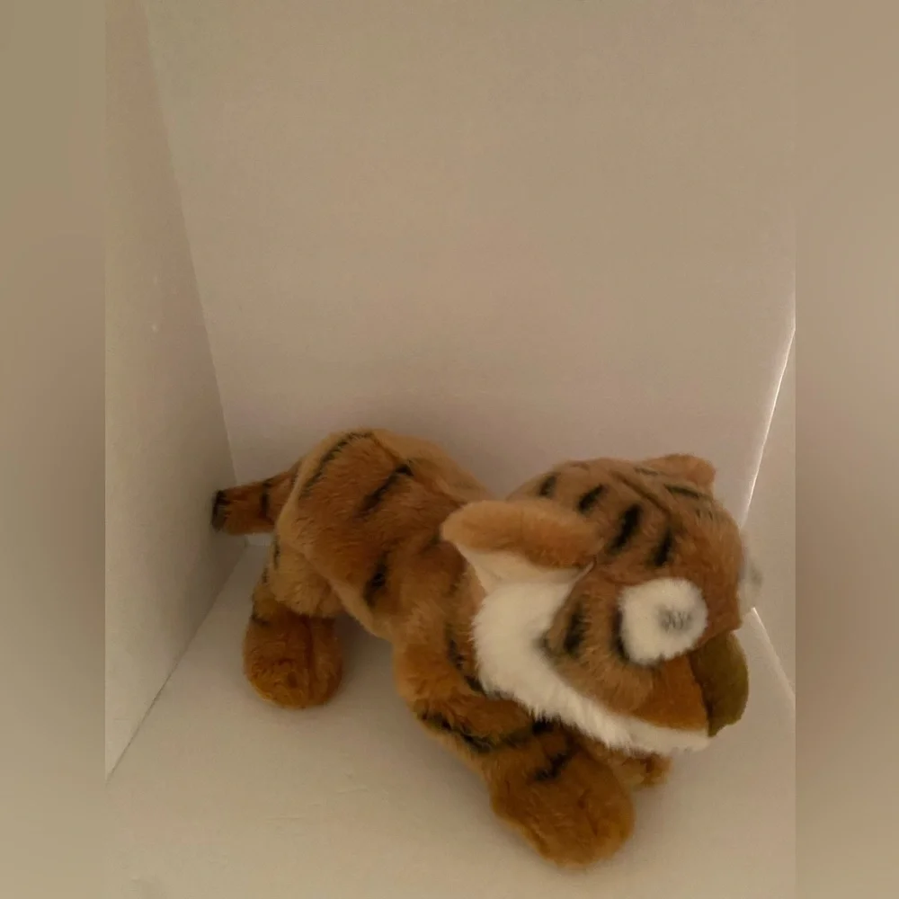 Webkinz Signature Endangered Bengal Tiger WKSE3002 No Code Plush 13” - Picture 2 of 5